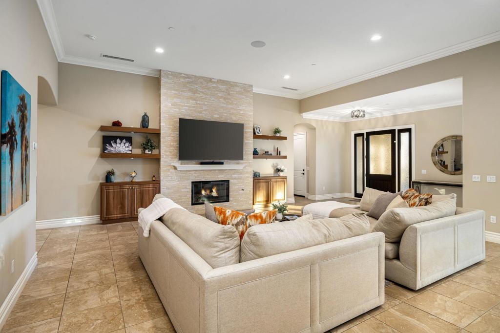 MLS #219139319DA image #3