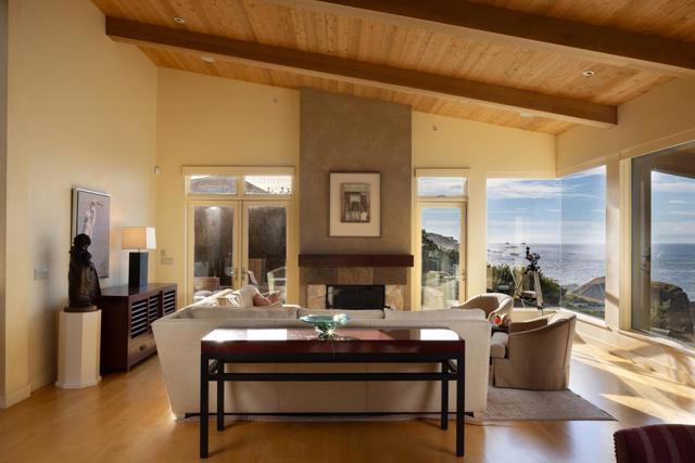 104 Yankee Point Drive, Carmel CA: https://media.crmls.org/mediaz/6e2ef400-bc5a-49c4-b749-c3c26ecde932.jpg