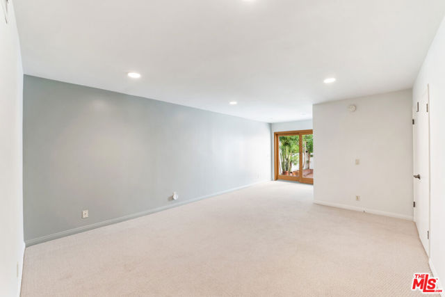 Drew Fenton | 17087 Palisades Circle Pacific Palisades CA | MLS: 7324465