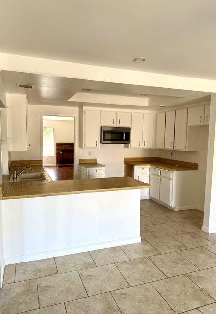 9366 Flinn, El Cajon CA: https://media.crmls.org/mediaz/6e324319-f6a8-455b-95da-4580469266f2.jpg