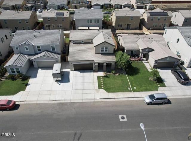 Detail Gallery Image 12 of 15 For 5829 Commonwealth Ave, Bakersfield,  CA 93313 - 3 Beds | 3 Baths