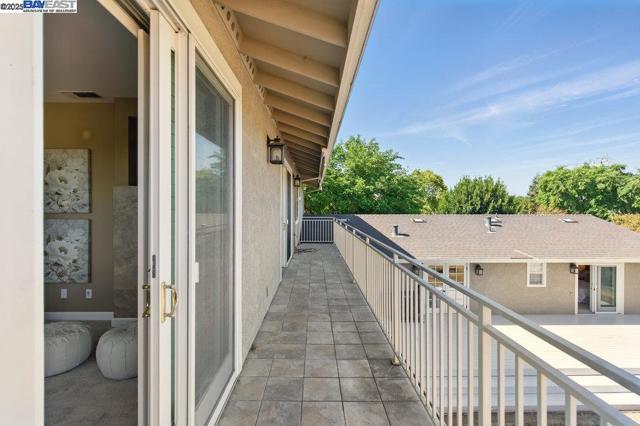 2680 Marina Ave., Livermore CA: https://media.crmls.org/mediaz/6e3335d1-98e1-4e39-8392-e8c75008f6c2.jpg