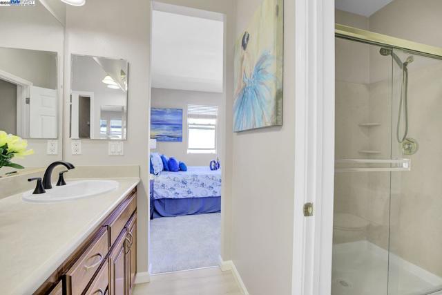 40702 Greystone Ter, Fremont CA: https://media.crmls.org/mediaz/6e3397b5-0709-492a-8555-5bd12cdba4ac.jpg
