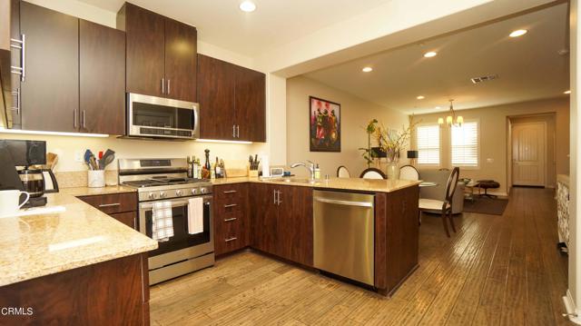 Detail Gallery Image 11 of 28 For 725 Forest Park Bld, Oxnard,  CA 93036 - 3 Beds | 2/1 Baths