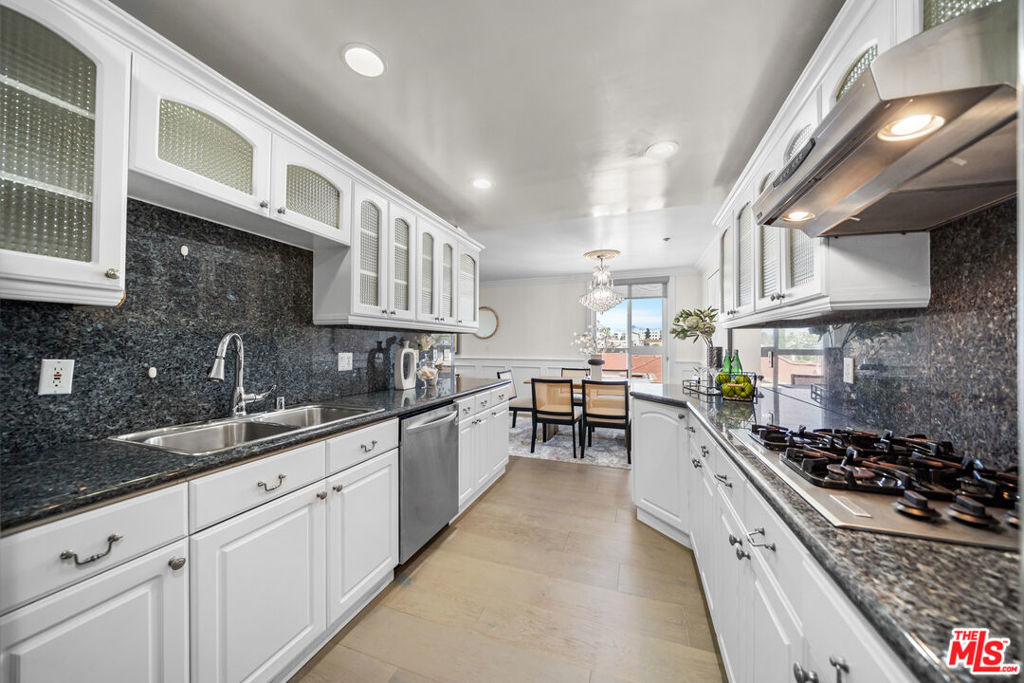 MLS #26865295 image #17