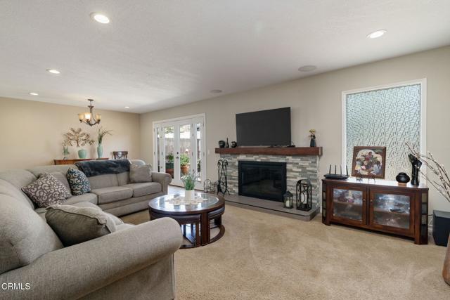 8423 Hollister Street, Ventura CA: https://media.crmls.org/mediaz/6e373008-df7e-4831-aead-2a69f4dc7c5e.jpg