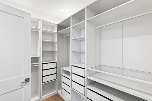 Image 20 of 34 For 873 Cedar Avenue