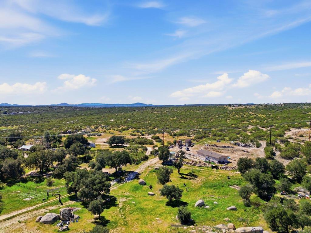 1176 Tierra Del Sol Road