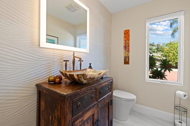 Detail Gallery Image 23 of 46 For 7327 El Fuerte St, Carlsbad,  CA 92009 - 5 Beds | 4/1 Baths