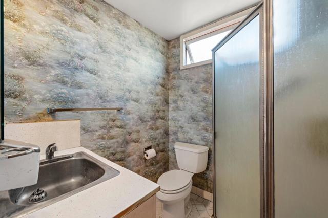 64 Crestview Avenue, Daly City CA: https://media.crmls.org/mediaz/6e3bbaf3-14f0-4b04-bc38-eaa7c5488b49.jpg