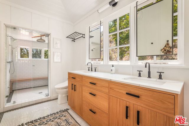 2015 Nichols Canyon Road, Los Angeles CA: https://media.crmls.org/mediaz/6e3c08b9-a565-412f-a1ec-e0e8547d5ee7.jpg