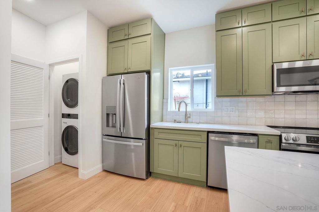 6942 Eberhart St - photo 8