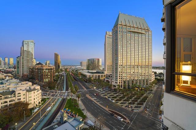 700 Harbor Drive, San Diego, California 92101, 2 Bedrooms Bedrooms, ,2 BathroomsBathrooms,Condominium,For Sale,Harbor Drive,250001369SD