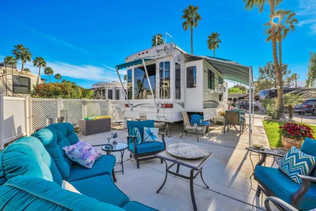 69411 Ramon Road, Cathedral City CA: https://media.crmls.org/mediaz/6e3e25b4-01de-493a-aee7-6bb8bf76588c.jpg