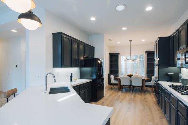 79846 Amora Drive, La Quinta CA: https://media.crmls.org/mediaz/6e41ee45-b2bf-4064-991d-8fb1c25333f2.jpg