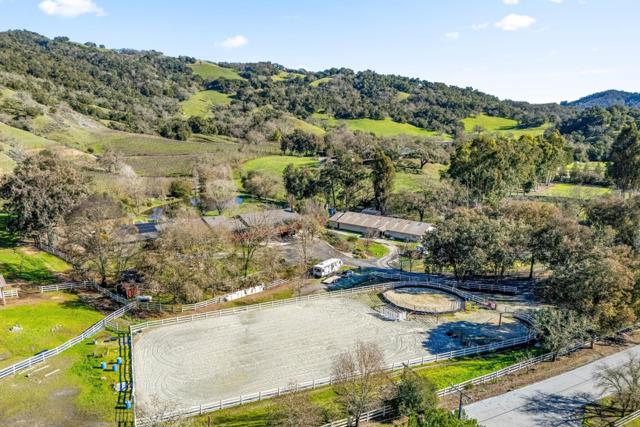 6915 Redwood Retreat Road, Gilroy CA: https://media.crmls.org/mediaz/6e4226c5-795f-48d2-92fc-4cee8acfced3.jpg