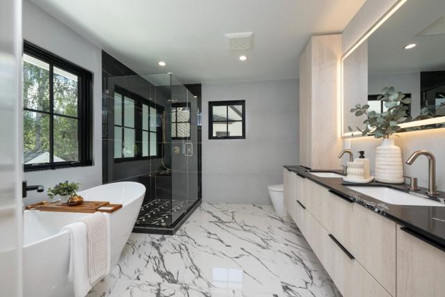 Image 25 of 40 For 2615 Hillside Drive