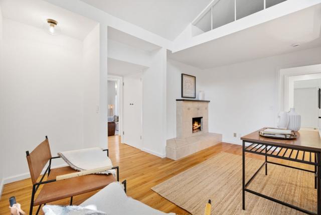 201 Yerba Buena Avenue, Los Altos CA: https://media.crmls.org/mediaz/6e4567f6-af6f-48bc-a699-d570ccd1c192.jpg
