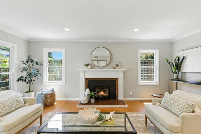 155 Oakview Drive, San Carlos CA: https://media.crmls.org/mediaz/6e471264-6e08-4b8a-9d2f-d929c3dbe6a2.jpg