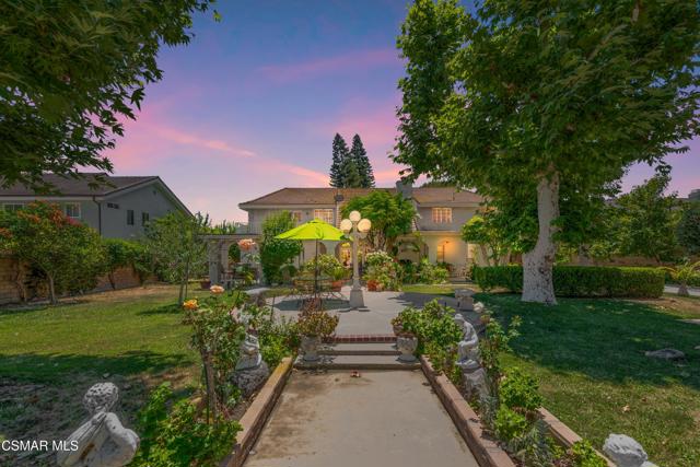 17627 Vincennes Street, Northridge CA: https://media.crmls.org/mediaz/6e474761-9c28-4b7b-b05b-11b7a35fdfe7.jpg