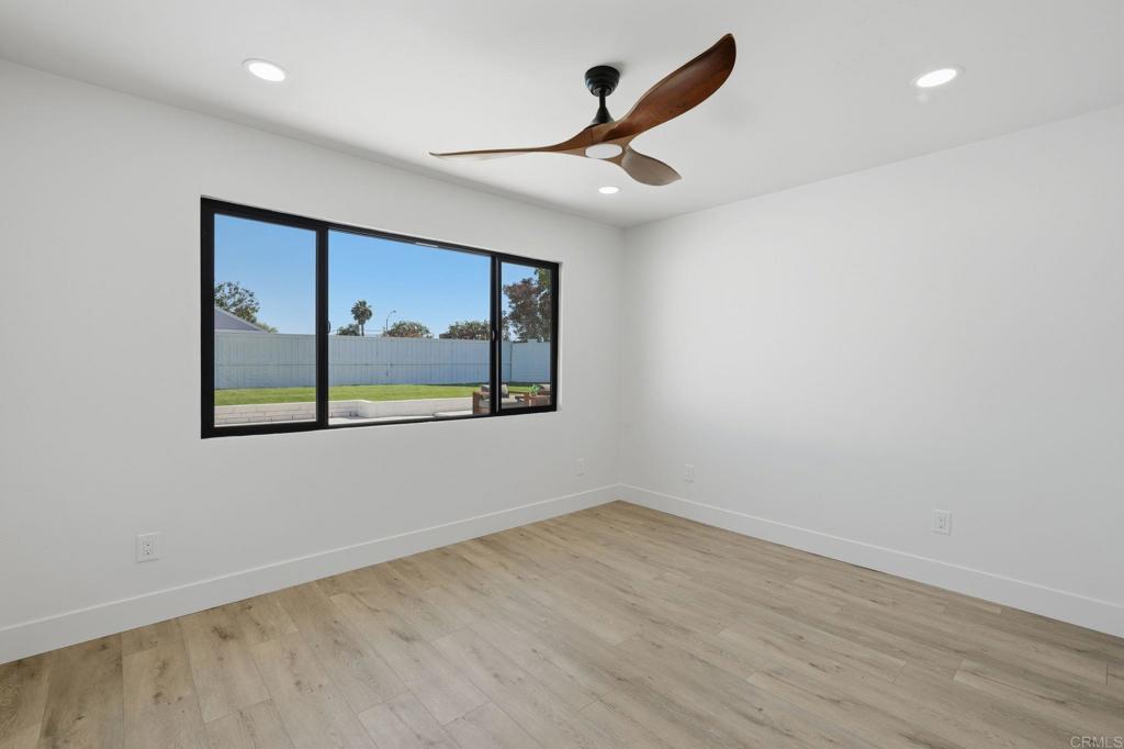 8833 Glenhaven Street - photo 13