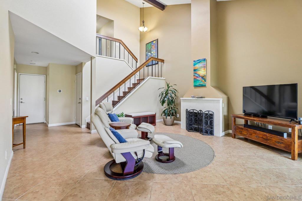 8164 Mission Vista Dr - photo 9