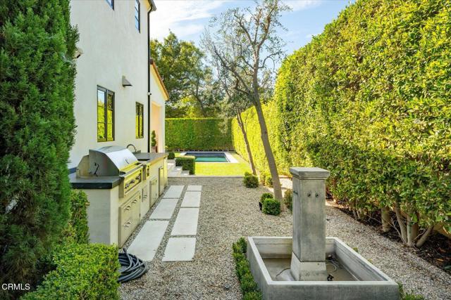 Detail Gallery Image 62 of 76 For 1329 Campbell St, Glendale,  CA 91207 - 4 Beds | 6 Baths