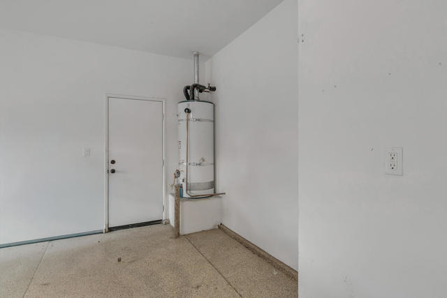 43820 Cape Cod Court, Indio CA: https://media.crmls.org/mediaz/6e4a3b0f-939e-4e1e-a05c-cedc69d29945.jpg