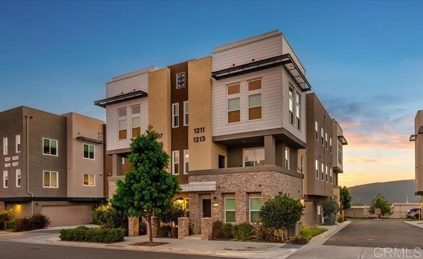 1213 Baker Street - photo 2