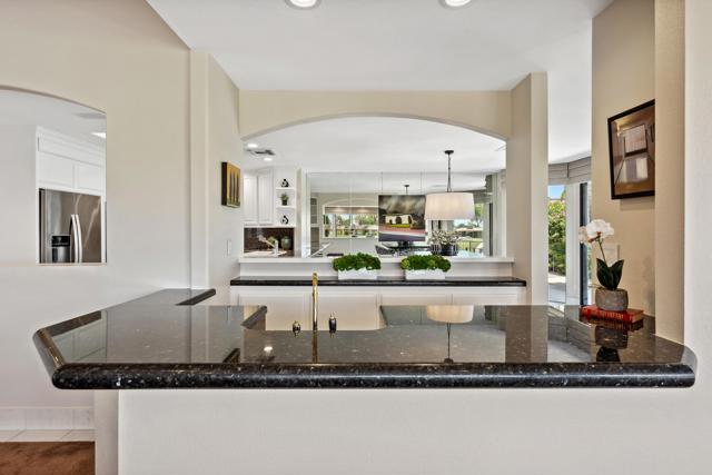 5 Barnard Court, Rancho Mirage CA: https://media.crmls.org/mediaz/6e4b6650-d946-4ca2-bba6-eca2bf73053b.jpg
