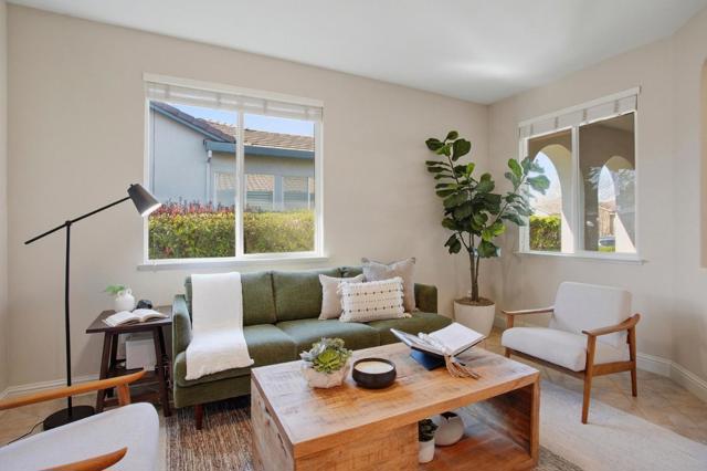 2360 Rose Arbor Drive, Sacramento CA: https://media.crmls.org/mediaz/6e4c502f-3777-4280-b82c-8b2655ff486f.jpg