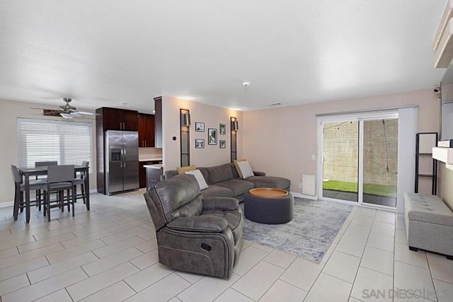 2150 Rebecca Way, Lemon Grove CA: https://media.crmls.org/mediaz/6e4ca7f2-6b69-4846-a7b2-011bf0bbb2c1.jpg
