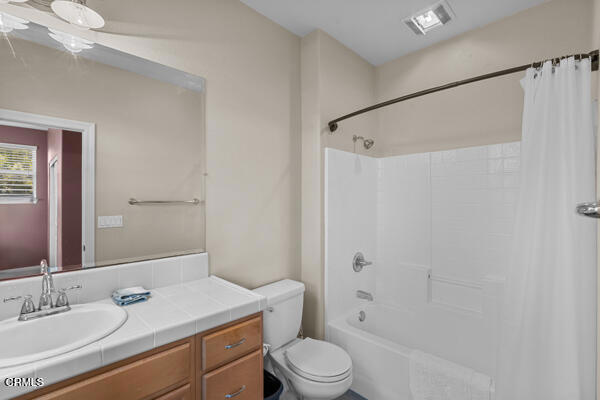 3679 Jupiter Avenue, Lompoc CA: https://media.crmls.org/mediaz/6e4db10c-9a6f-4e5e-aefb-d9eb69900c3b.jpg