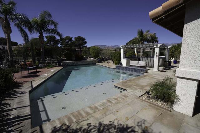 Image 18 of 34 For 9501 Clubhouse Boulevard