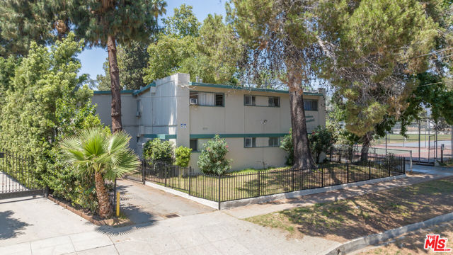 MLS# 23300163