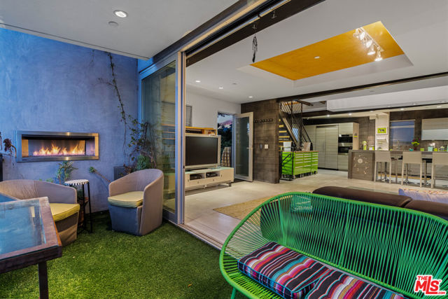 Indoor Outdoor Living for great entertainment