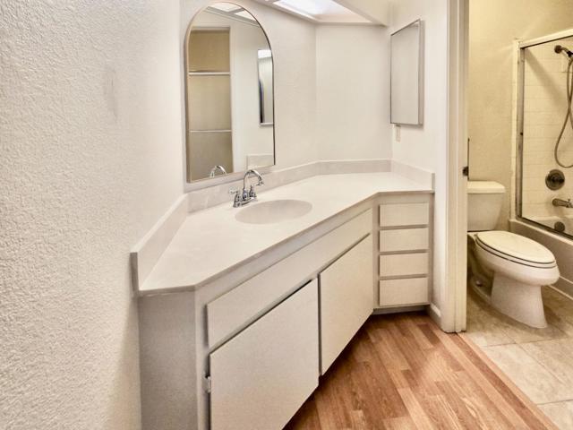 3064 FLINT Street, Union City CA: https://media.crmls.org/mediaz/6e4f42d0-99c2-4734-a753-94fdd70a9832.jpg