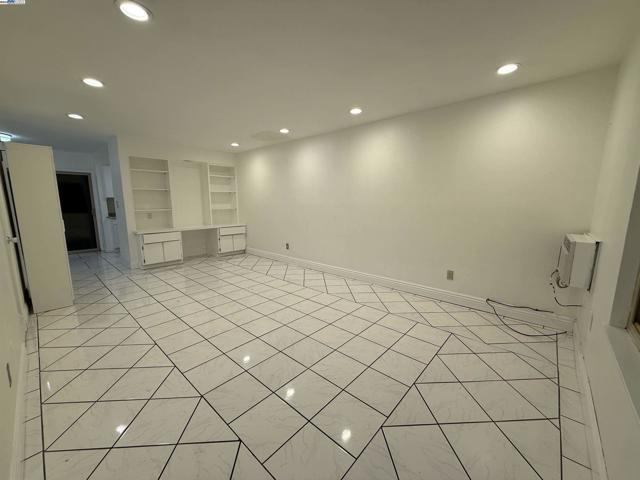 38623 Cherry Ln, Fremont CA: https://media.crmls.org/mediaz/6e4f617d-fdcf-4879-b0ea-80da59e97955.jpg