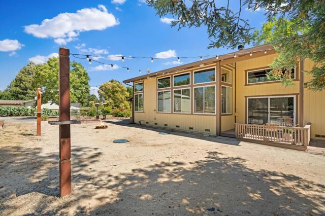 9430 Burchell Road, Gilroy CA: https://media.crmls.org/mediaz/6e4f8f1a-9653-4df6-ab48-71e3c9bd0319.jpg