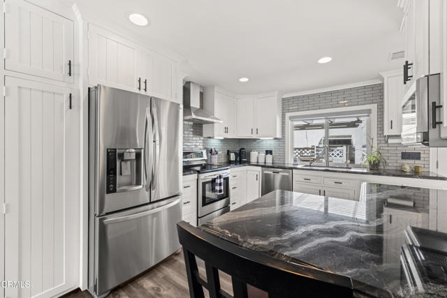 34124 Village 34, Camarillo CA: https://media.crmls.org/mediaz/6e509efd-ab81-4b94-ac54-6c1ec3a063b5.jpg