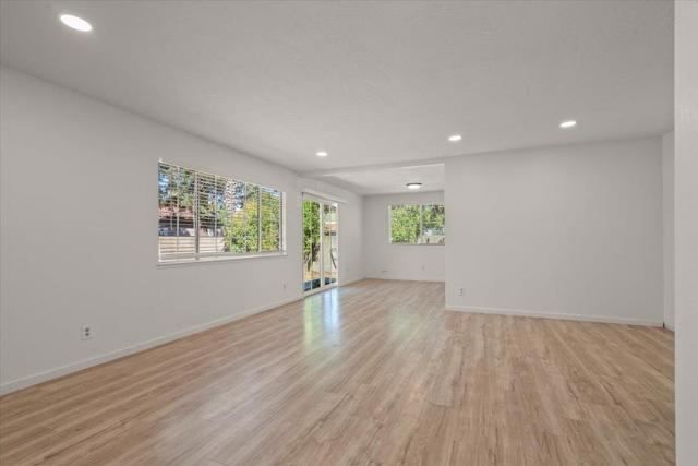10101 Richwood Drive, Cupertino CA: https://media.crmls.org/mediaz/6e51447d-01cd-4e50-8d8c-e4bd49e82089.jpg