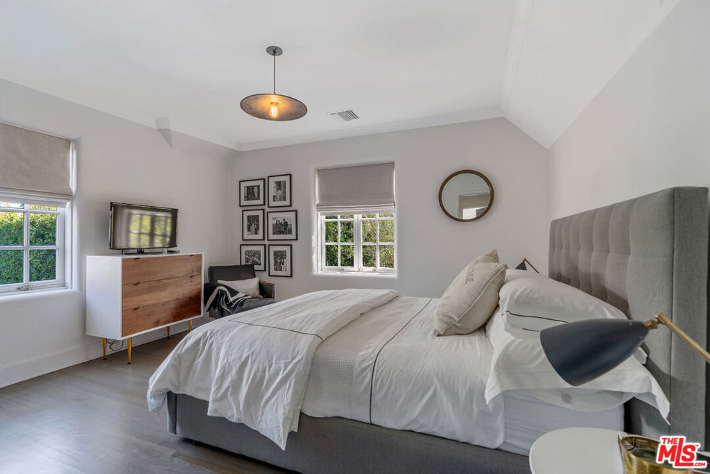 MLS #26857649 image #53