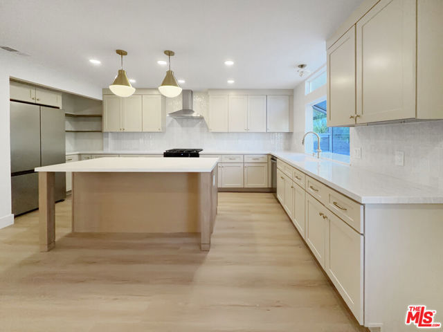 23910 Jensen Drive, West Hills CA: https://media.crmls.org/mediaz/6e52ee57-0167-468a-970d-8ad62b7f31c9.jpg