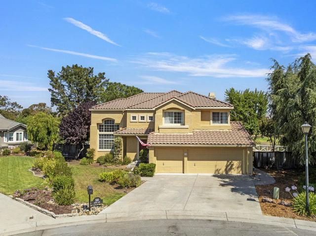 310 Bonnie Lane, Hollister CA: https://media.crmls.org/mediaz/6e52f2c9-26ac-49d2-a4e5-e3d2e9fdfd61.jpg