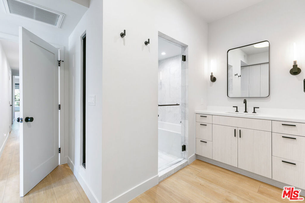 MLS #26986075 image #20