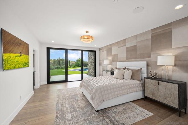 5465 Avenida Maravillas, Rancho Santa Fe CA: https://media.crmls.org/mediaz/6e538c85-836c-4446-8bac-58c8a1e0a1d0.jpg