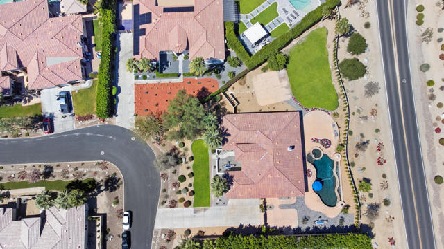80262 Amazon Avenue, Indio CA: https://media.crmls.org/mediaz/6e53dd05-9a2d-4a75-885f-54404d5f3b66.jpg