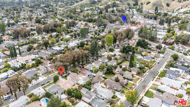 22021 De La Osa Street, Woodland Hills CA: https://media.crmls.org/mediaz/6e5411e1-a127-471e-8e71-7d846747da17.jpg