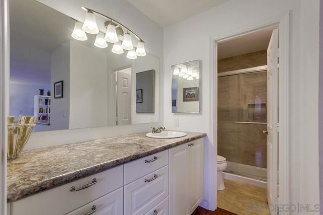 2609 Pico Pl, San Diego CA: https://media.crmls.org/mediaz/6e58c18e-83a4-48f2-9c44-89a0e0125cd7.jpg