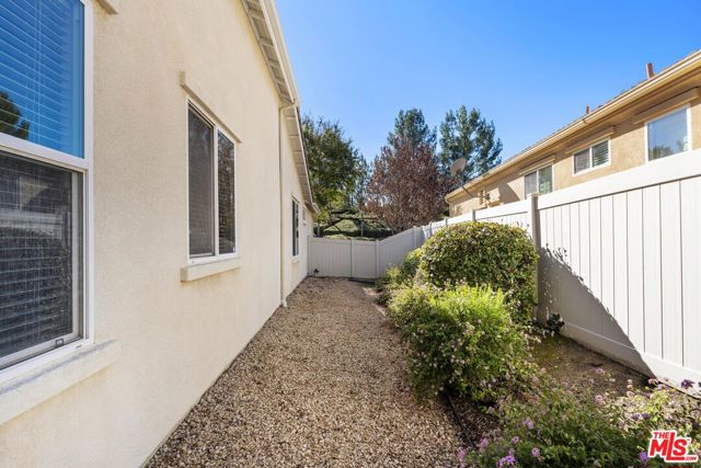 1514 Green Creek Trail, Beaumont CA: https://media.crmls.org/mediaz/6e591781-e9a6-4022-a9d9-8003ce2821db.jpg